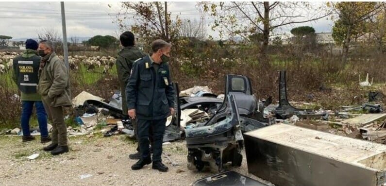 La piaga delle discariche abusive